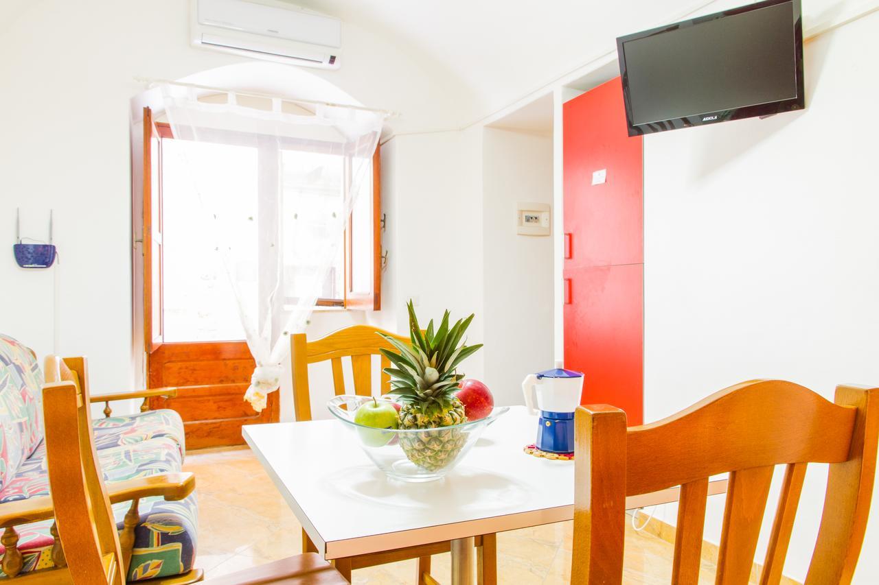 Gaia - Low Cost Studio Cefalù Eksteriør bilde